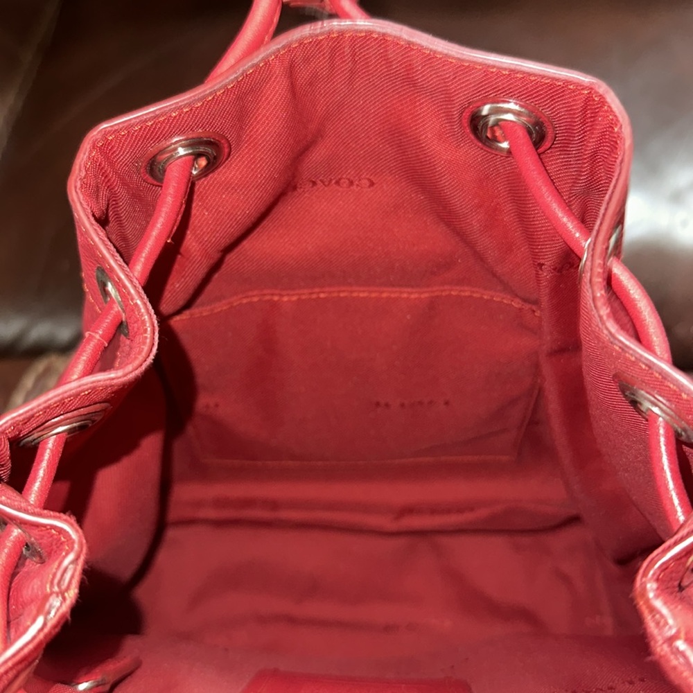 🔥🔥🔥Coach Mini Turnlock Rucksack Red Leather Backpack - Picture 14 of 15